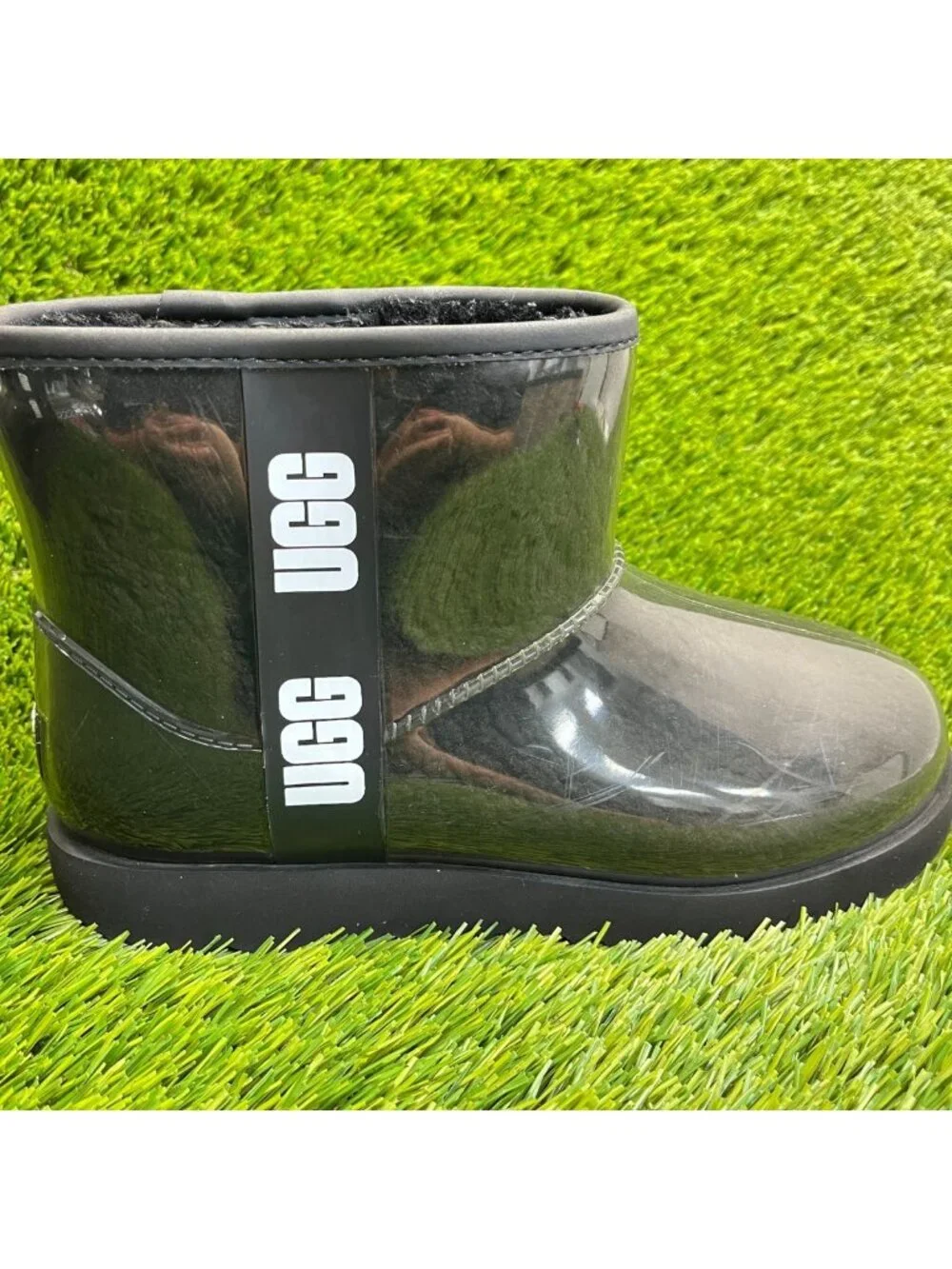 UGG Classic Clear Mini II Girls Size 6Y Black Casual Waterproof Ankle Rain Boots